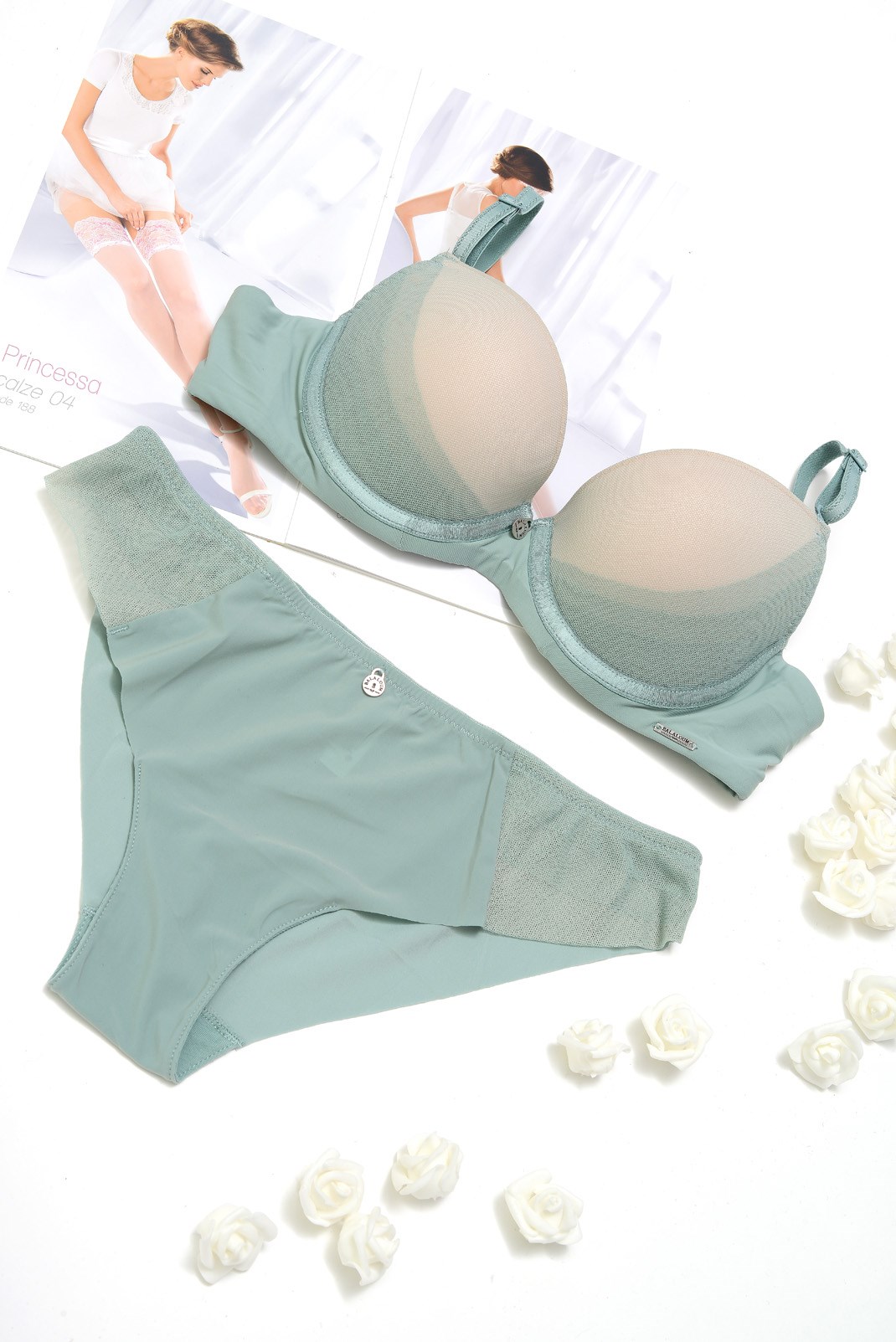 Нефритовый комплект женского белья 34818